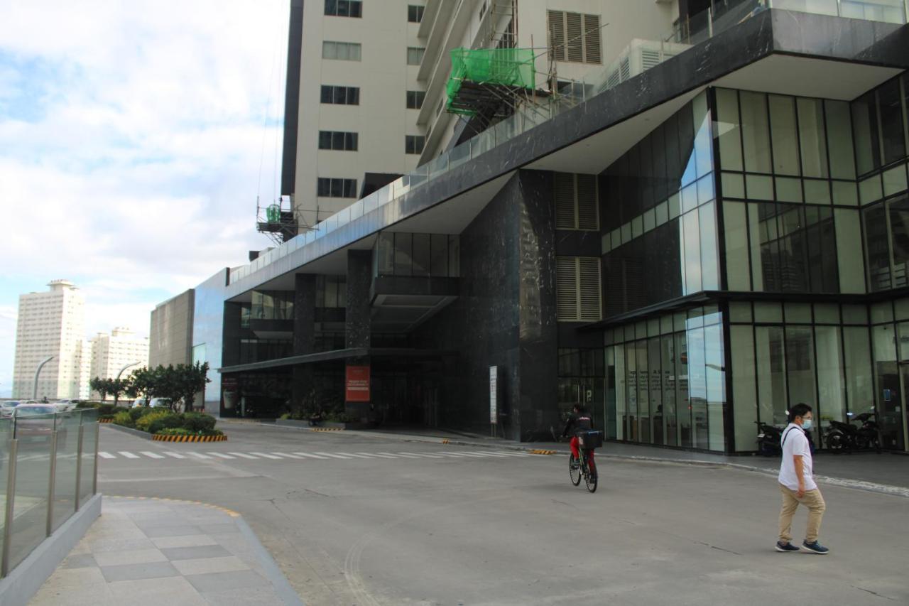 A2J Luxury Bgc Balcony Suite Near Sm Aura Taguig 마닐라 외부 사진