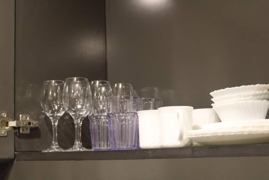 A2J Luxury Bgc Balcony Suite Near Sm Aura Taguig 마닐라 외부 사진